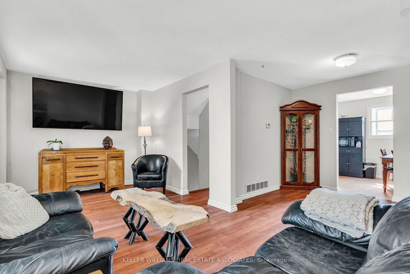  38 - 7340 Copenhagen Rd  Mississauga, L5N 2S5 | Image 1