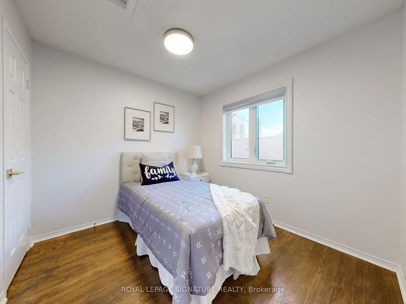 141 Harbourview Cres  Toronto, M8V 4A8 | Image 22