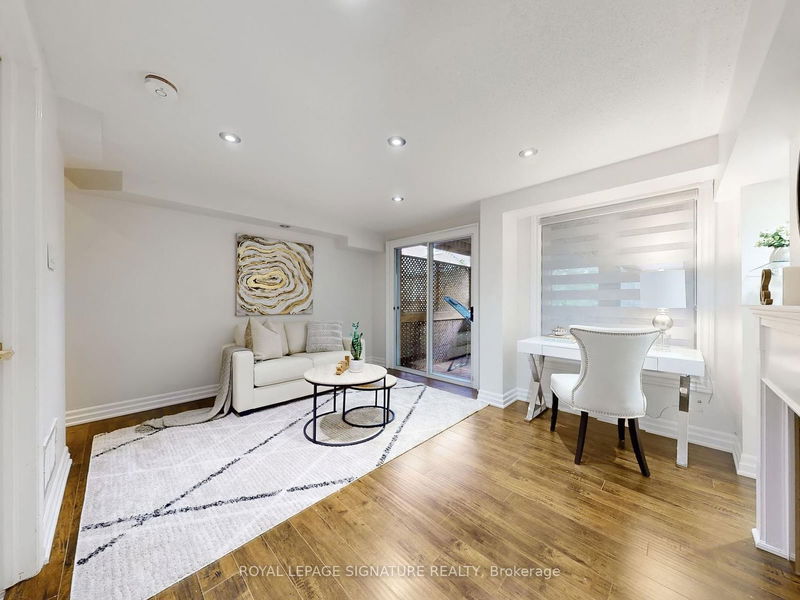 141 Harbourview Cres  Toronto, M8V 4A8 | Image 3