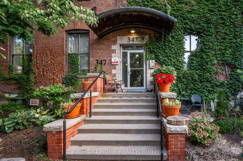 347 Sorauren Ave #222, Toronto, Ontario (MLS W9357887)