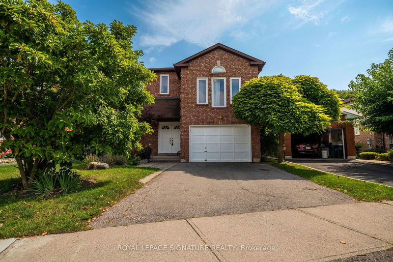 3569 Nutcracker Dr, Mississauga, Ontario (MLS W9357957)