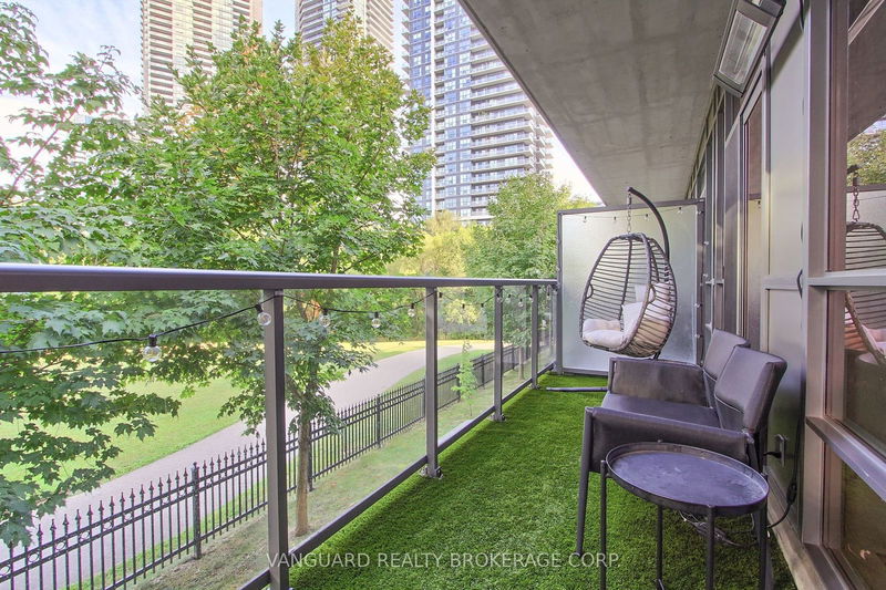  TH3 - 2230 Lake Shore Blvd W Toronto, M8V 0B2 | Image 15