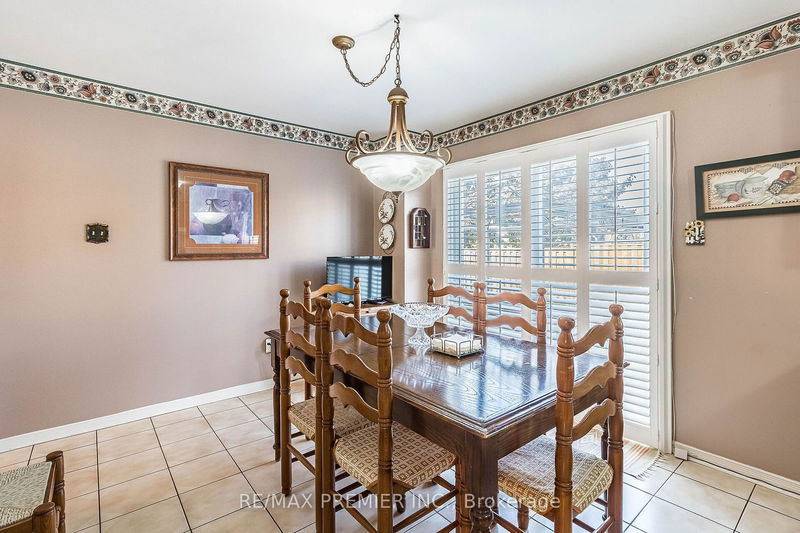 2 Ballycastle Cres  Brampton, L6Z 2V6 | Image 19