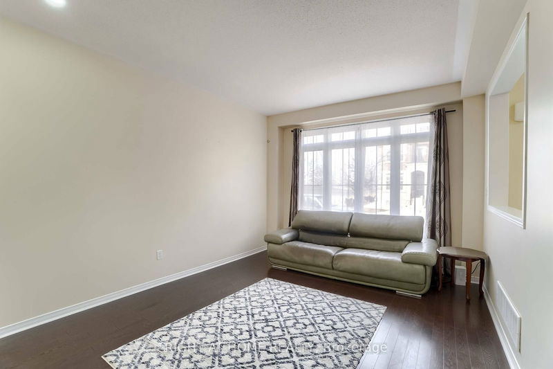 35 Thornapple St  Brampton, L6R 3X2 | Image 5