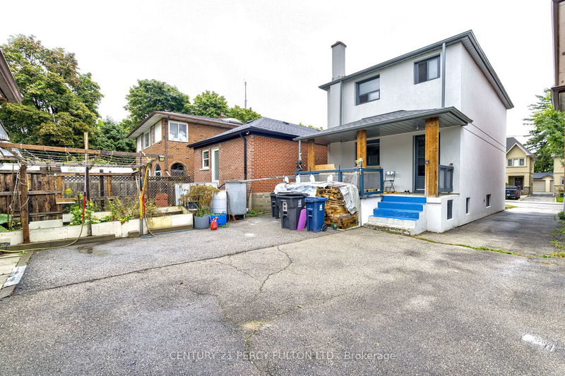 8 Avalon Ave  Toronto, M6N 4V5 | Image 21