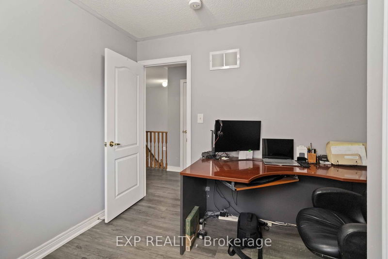 28 Wandering Trail Dr  Brampton, L7A 1T1 | Image 18