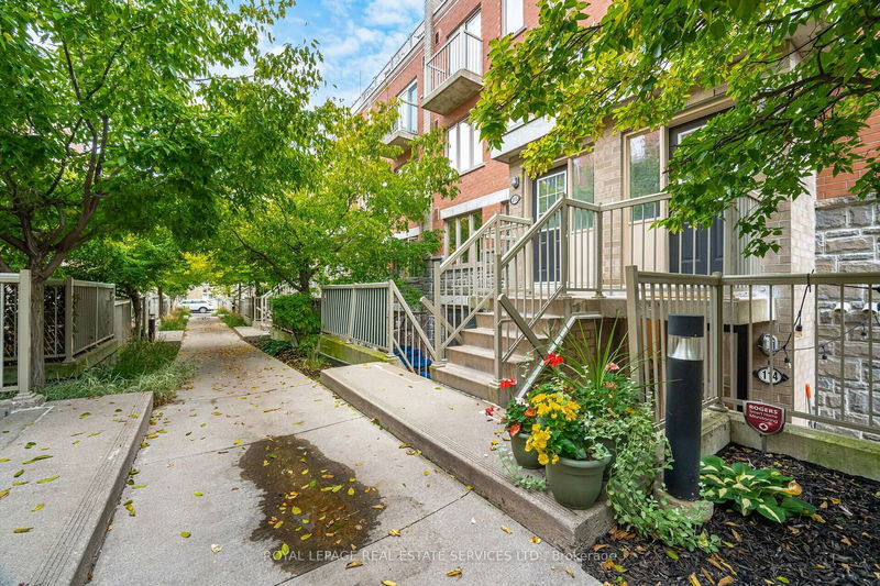 home for sale on 214-20 Foundry Avenue