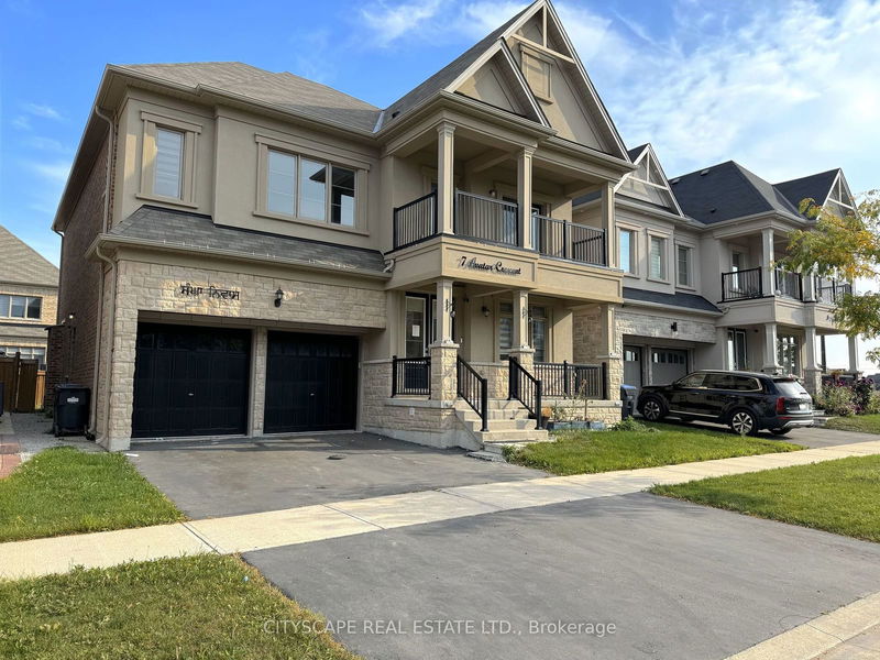 7 Avatar Cres  Brampton, L6P 4M3 | Image 2