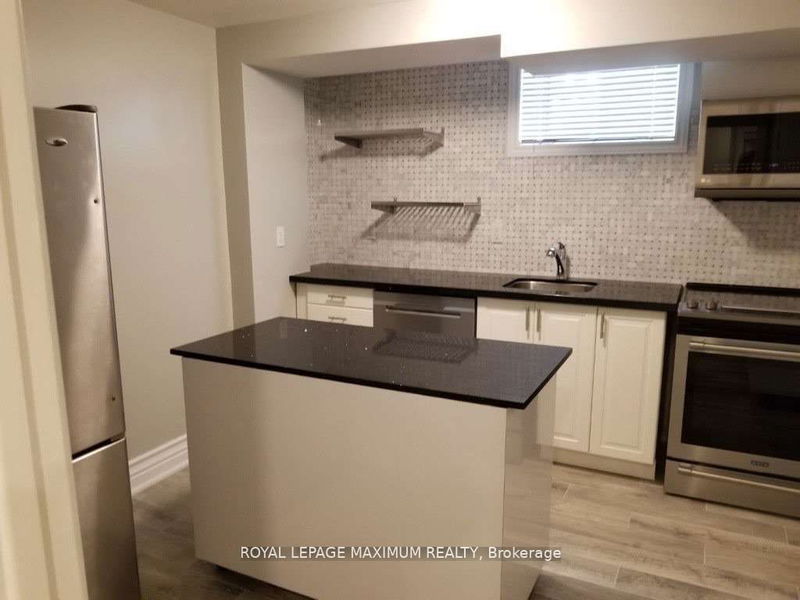 home for lease on 294 Culford Road