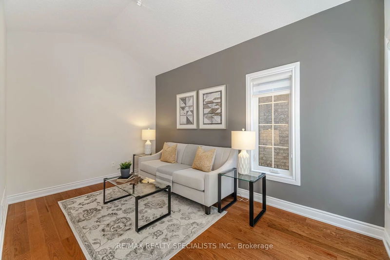  35 - 3 Tuscany Lane  Brampton, L6R 1W5 | Image 10