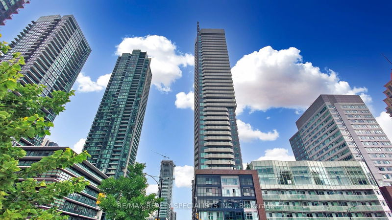 home for sale on 2707-4065 Confederation Pkwy