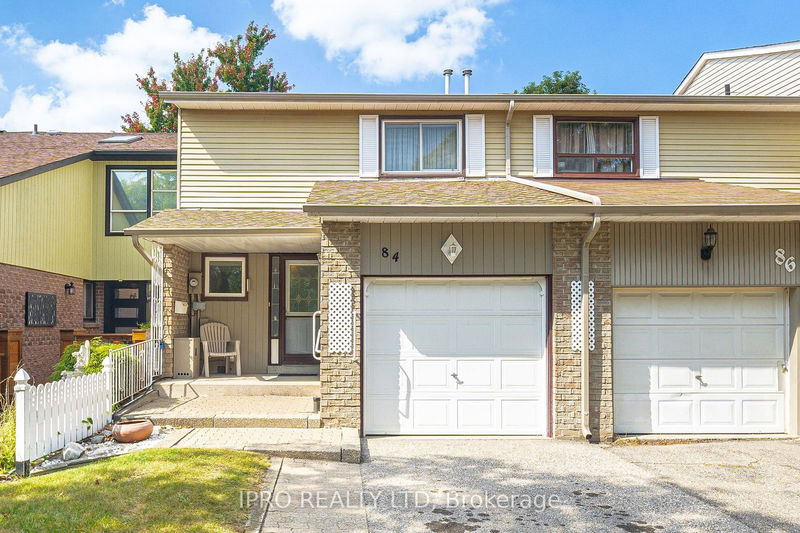 home for sale on 84 Royal Salisbury Way