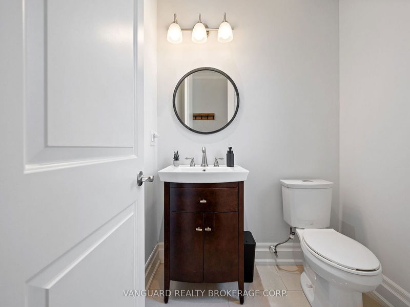 29B East Dr  Toronto, M6N 2N8 | Image 13