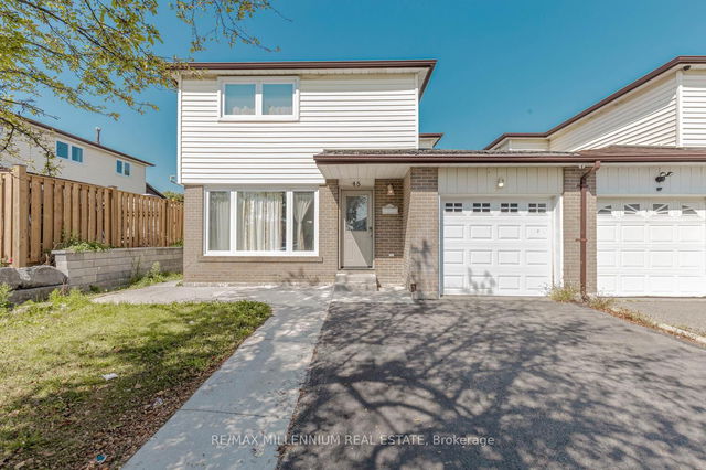 48 Garside Crescent