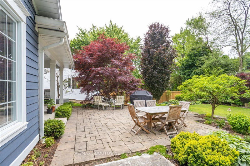 298 River Side Dr  Oakville, L6K 3N4 | Image 24