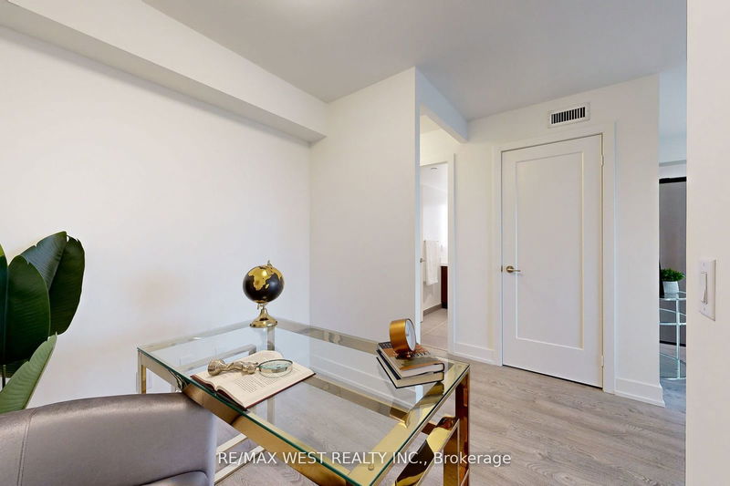  1227 - 5 Mabelle Ave  Toronto, M9A 0C8 | Image 22