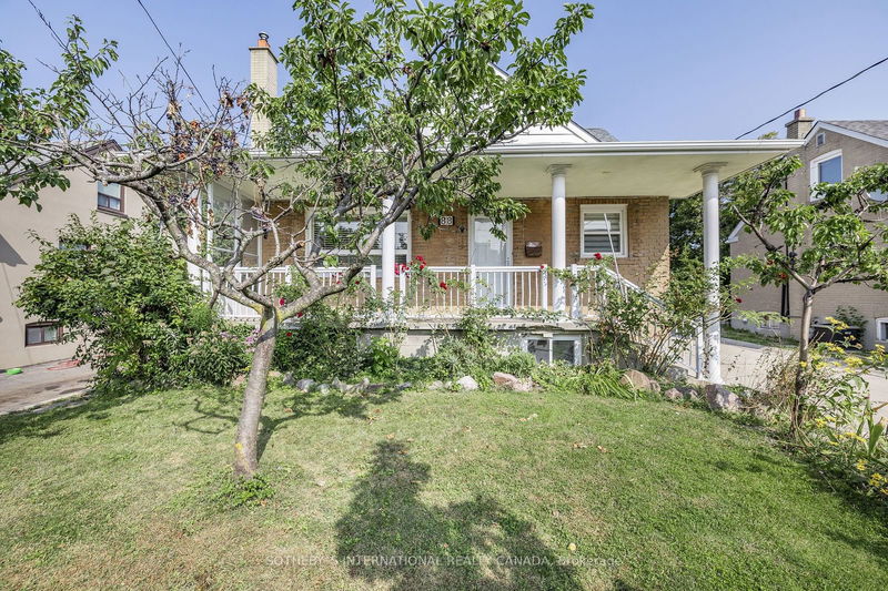 88 Anthony Rd  Toronto, M3K 1B4 | Image 2