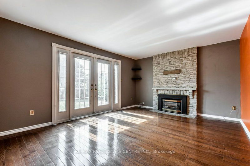 38 Montcalm Pl  Brampton, L6S 2X6 | Image 15