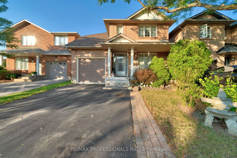 2159 Blue  Ridge Lane  Oakville, L6M 3W7 | Image 1