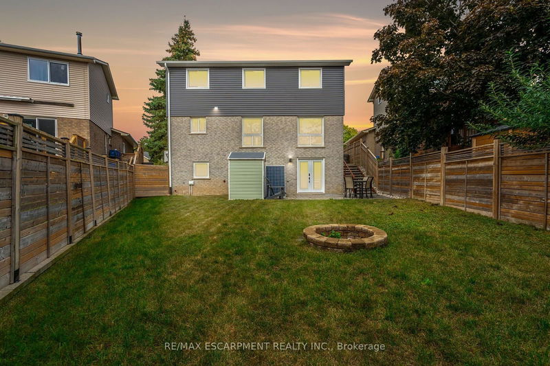 2338 Gillingham Dr  Burlington, L7P 4G6 | Image 32