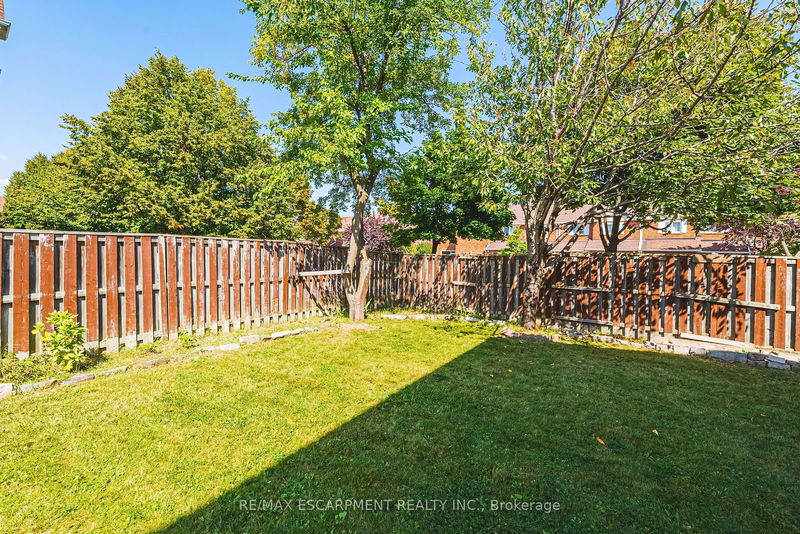 5008 Willowood Dr  Mississauga, L5R 3R5 | Image 34