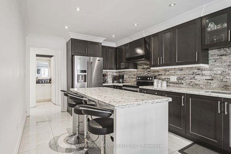 5008 Willowood Dr  Mississauga, L5R 3R5 | Image 6