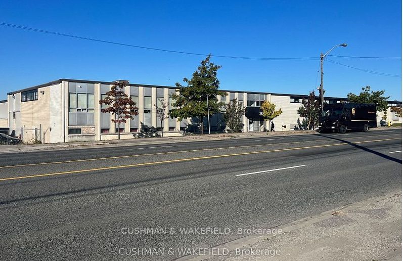 Building at 3636 Weston Road, Toronto, Humber Summit