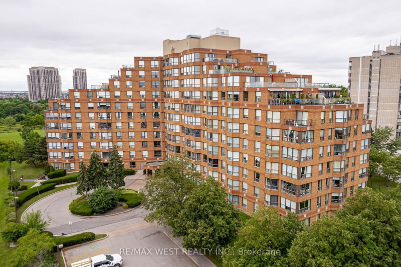  320 - 6 Humberline Dr  Toronto, M9W 6X8 | Image 2