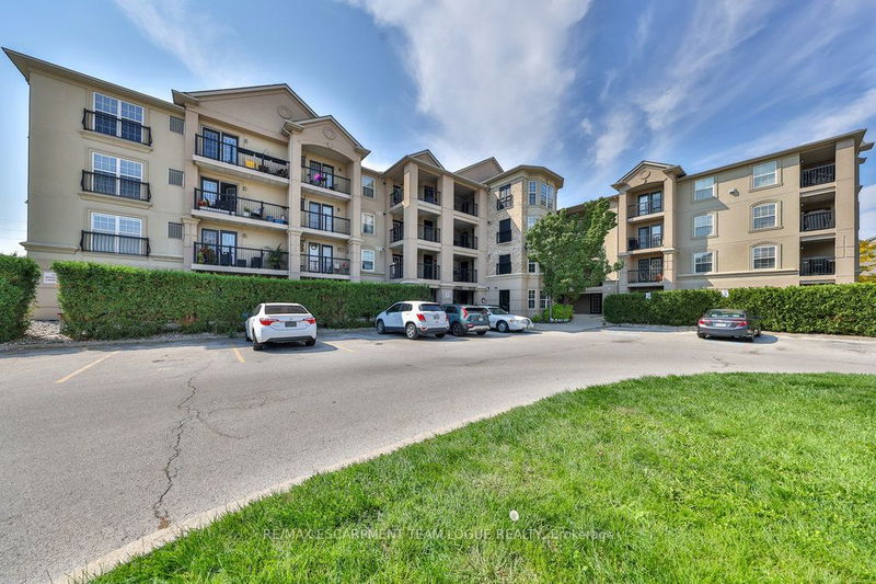 home for lease on 113-2035 Appleby Line