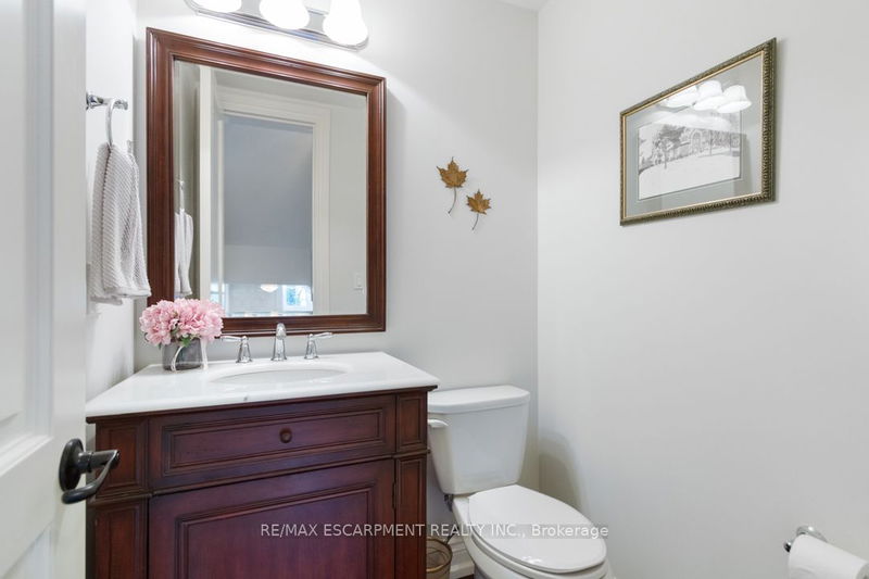 139 Wilson St  Oakville, L6K 3G9 | Image 29