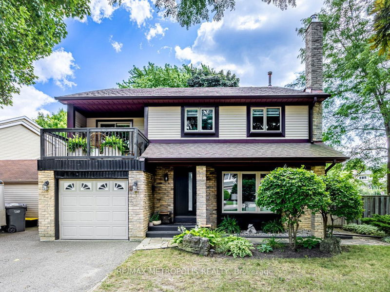 home for sale on 2 Davenrich Court