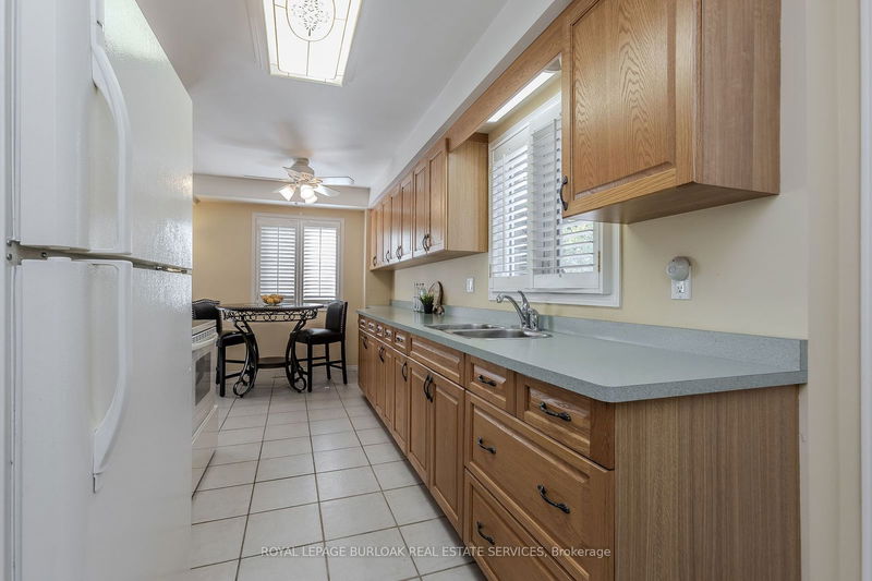 2090 Deer Run Ave  Burlington, L7M 2N8 | Image 17