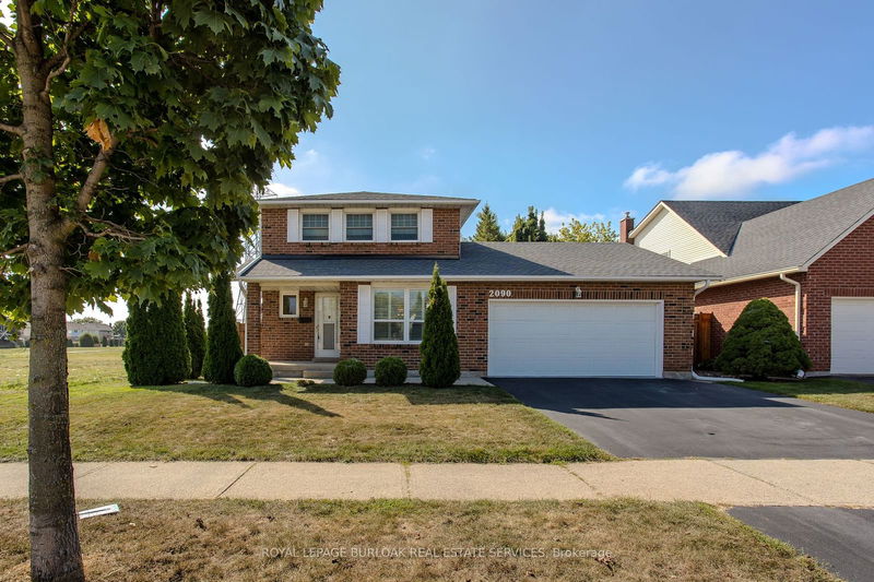 2090 Deer Run Ave  Burlington, L7M 2N8 | Image 2