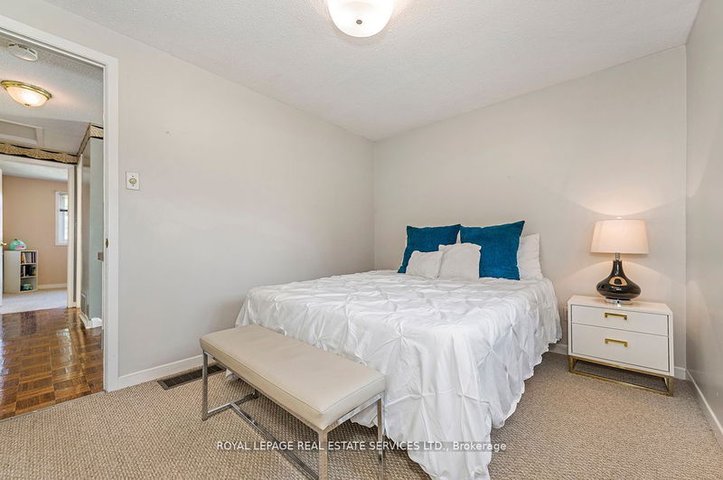 2133 Millway Gate  Mississauga, L5L 1R2 | Image 24