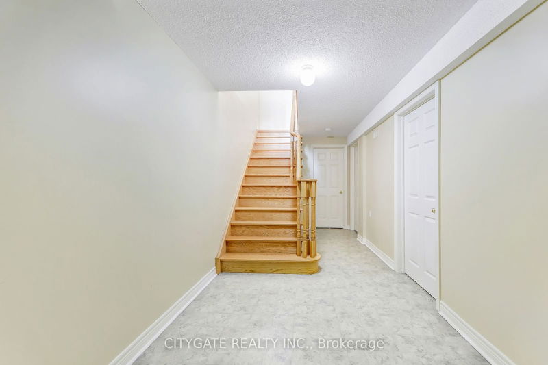 1057 Woodward Ave  Milton, L9T 6E4 | Image 28