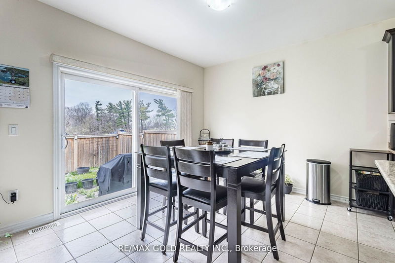 4 Mistletoe Pl  Brampton, L6Y 5V1 | Image 14