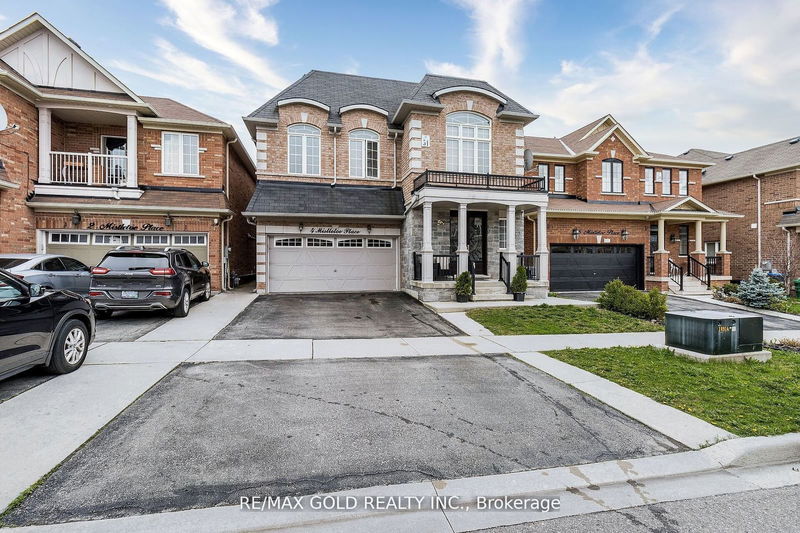 4 Mistletoe Pl  Brampton, L6Y 5V1 | Image 2