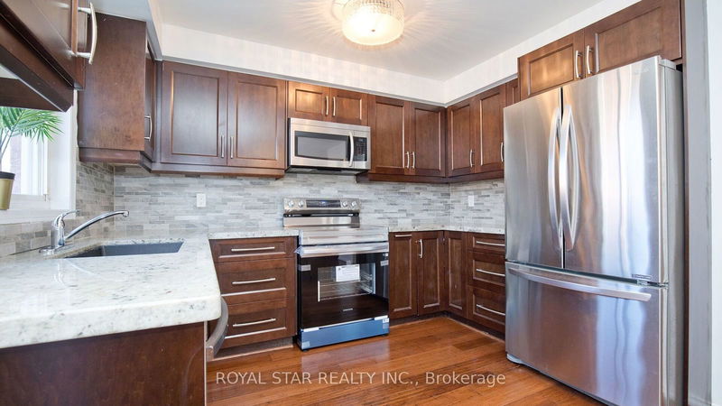 13 Waterdale Rd  Brampton, L7A 1S7 | Image 13