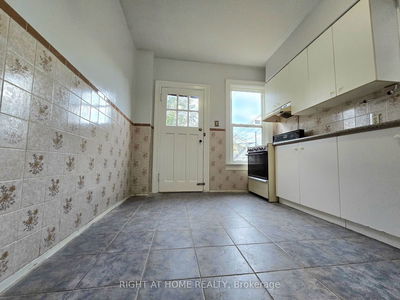 Unit Lower — 1025 Dufferin St, Toronto - Dovercourt-Wallace Emerson-Junction image-0-1