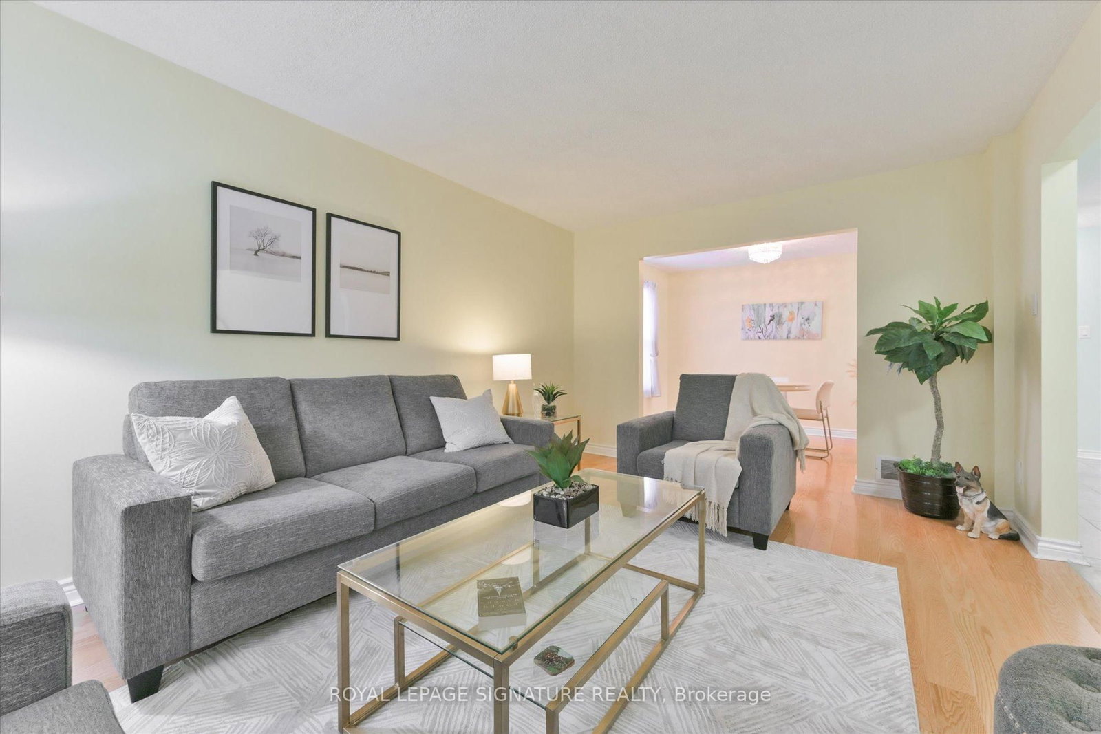 Listing Image 7