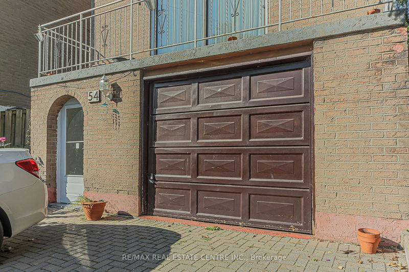 54 Outlook Garden Blvd  Toronto, M6N 4Z4 | Image 6