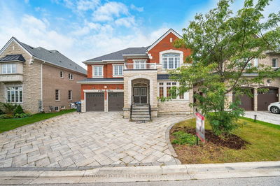 8 Decorso Dr  Brampton, L6P 3T7 | Image 1