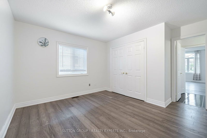 8 Decorso Dr  Brampton, L6P 3T7 | Image 23