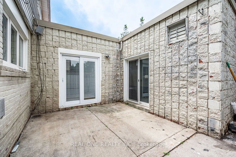 30 Herkley Dr  Brampton, L6V 2E8 | Image 20