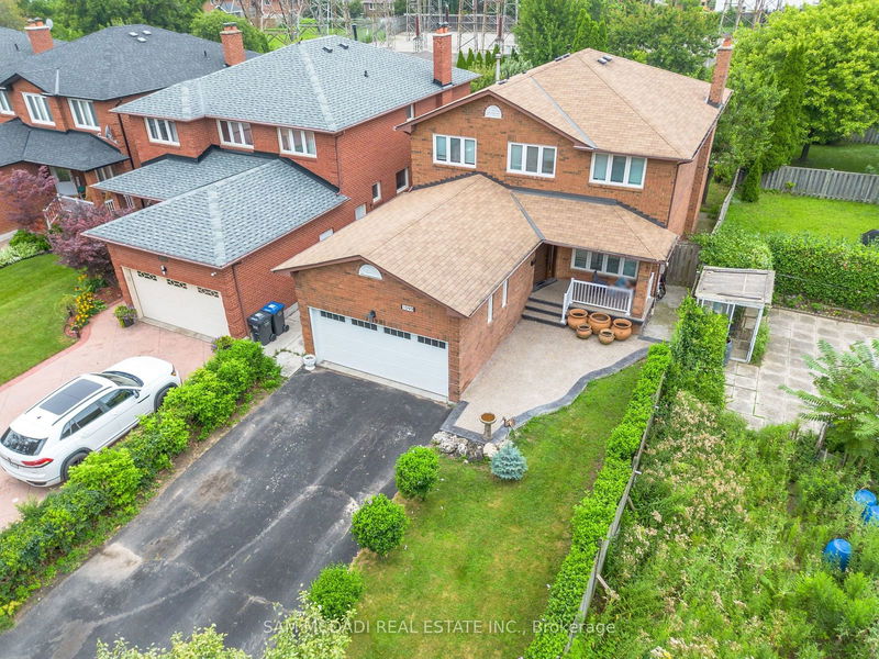 1099 Hedge Dr  Mississauga, L4Y 1G3 | Image 38