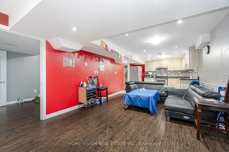 1 Darou Cres N Brampton, L6R 0N7 | Image 26