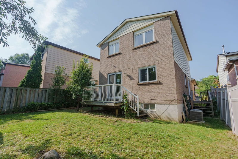 5937 Shandwick Pl  Mississauga, L5M 2M7 | Image 19