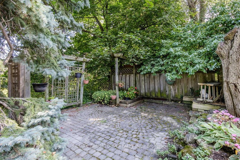 27 Riverview Heights