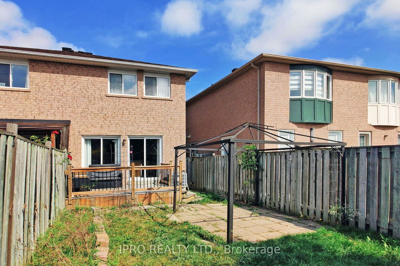 5426 Sweetgrass Gate  Mississauga, L5V 2N1 | Image 39