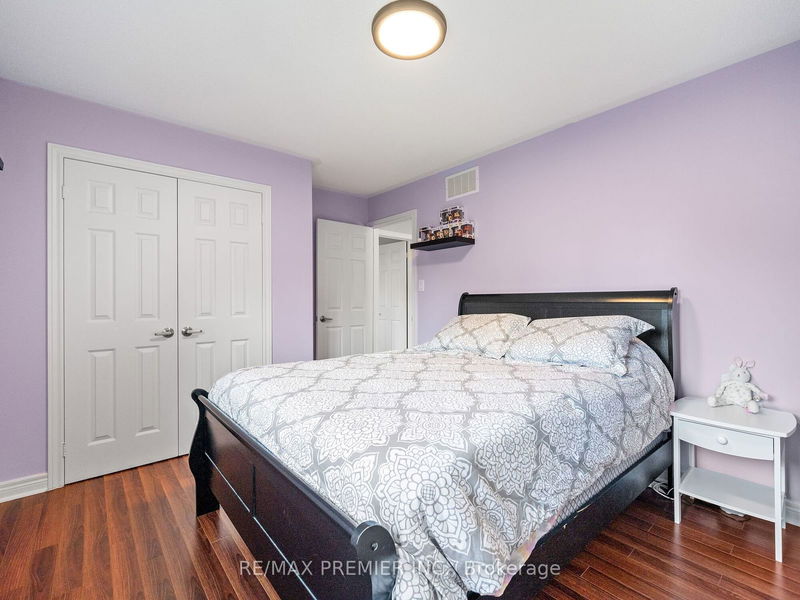 56 Fallstar Cres W Brampton, L7A 2J7 | Image 21